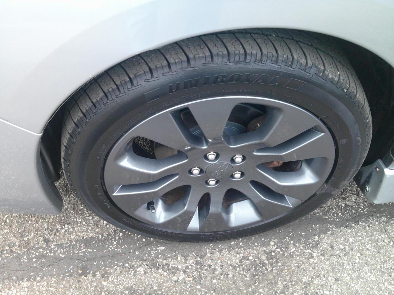 Subaru Impreza Sport 5-Door-Limited+S/R 2014