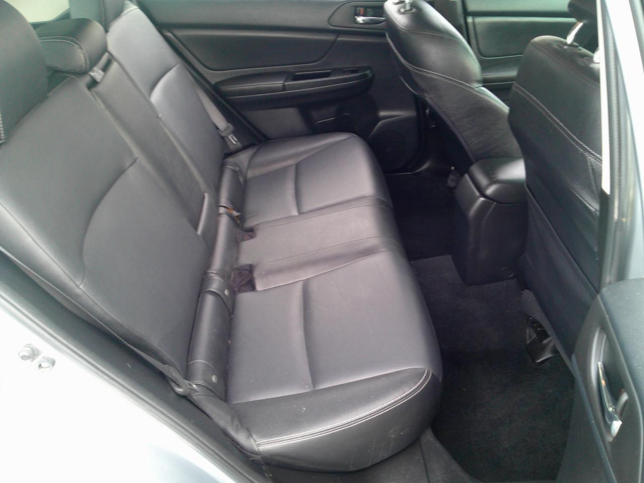 Subaru Impreza Sport 5-Door-Limited+S/R 2014