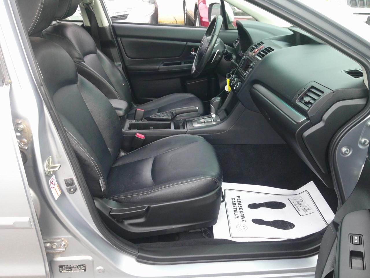 Subaru Impreza Sport 5-Door-Limited+S/R 2014