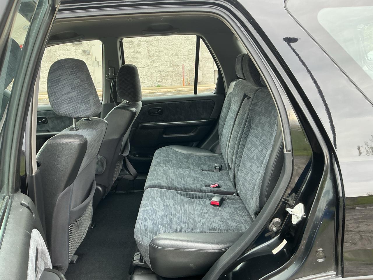 Honda CR-V LX 4WD AT 2004