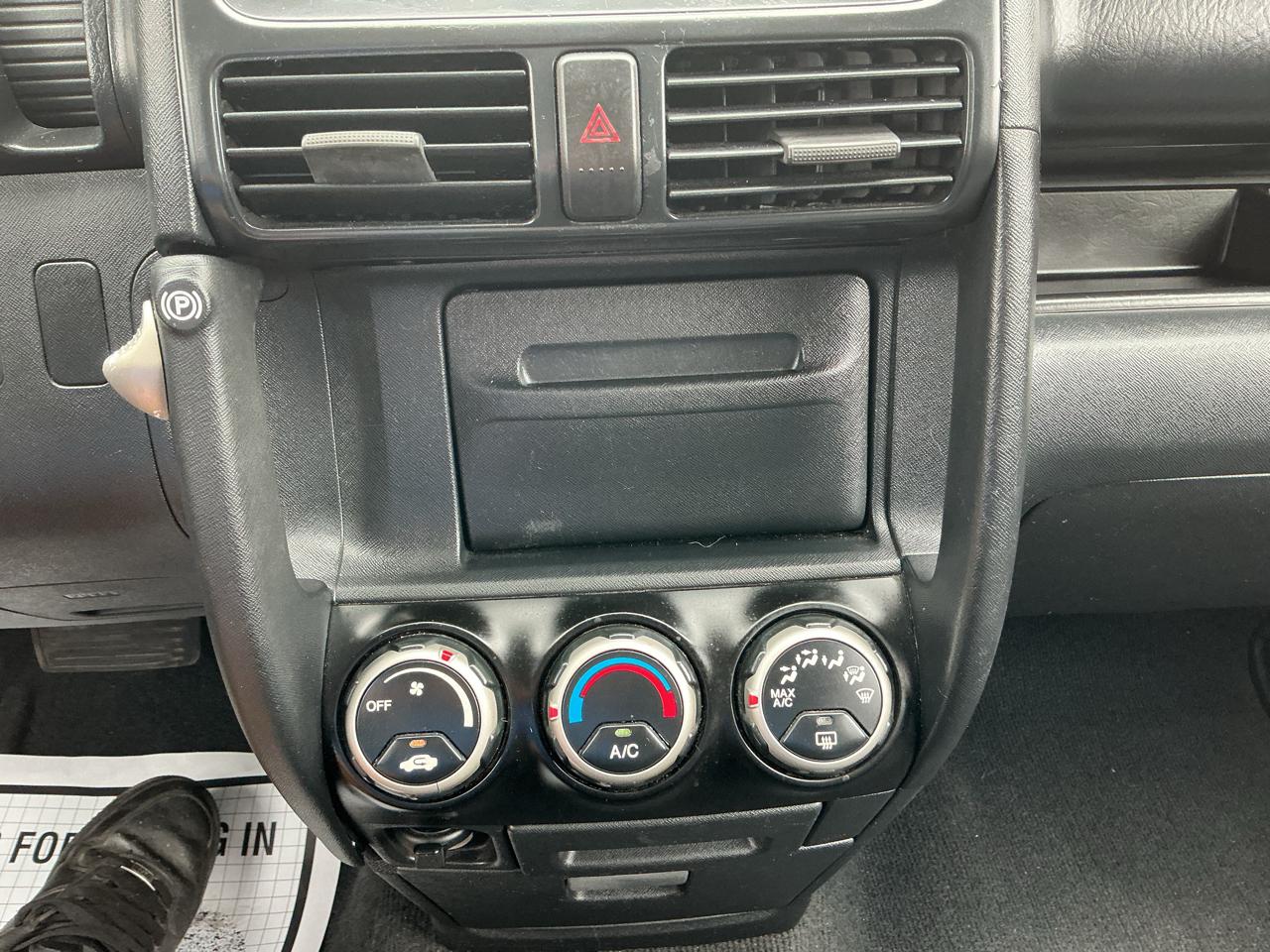 Honda CR-V LX 4WD AT 2004