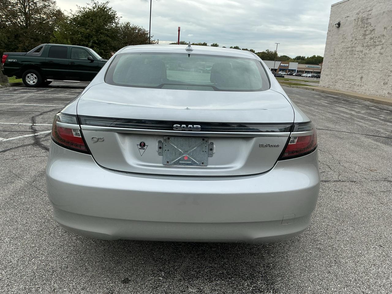 Saab 9-5 Turbo4 Sedan 2011