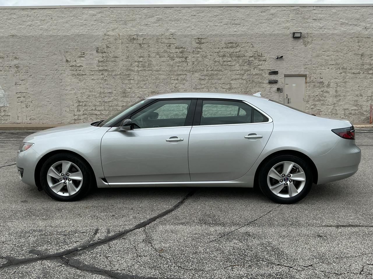 Saab 9-5 Turbo4 Sedan 2011
