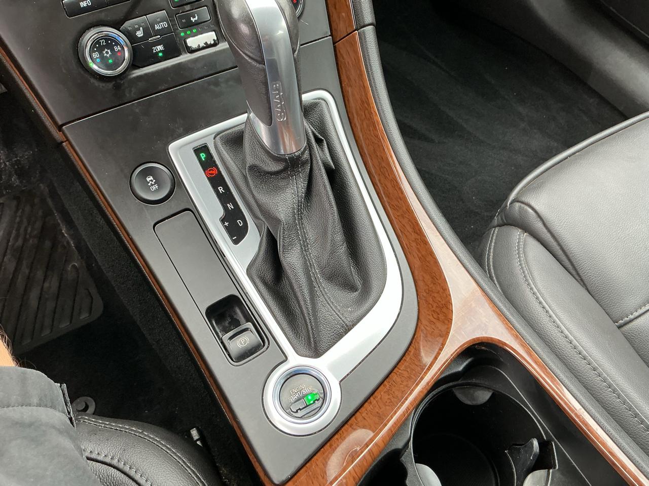 Saab 9-5 Turbo4 Sedan 2011