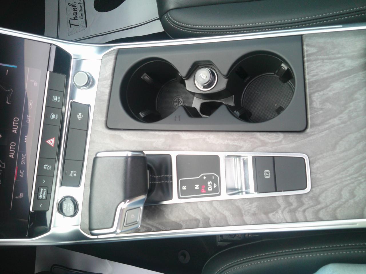 Audi A6 Premium Plus 45 TFSI quattro 2024
