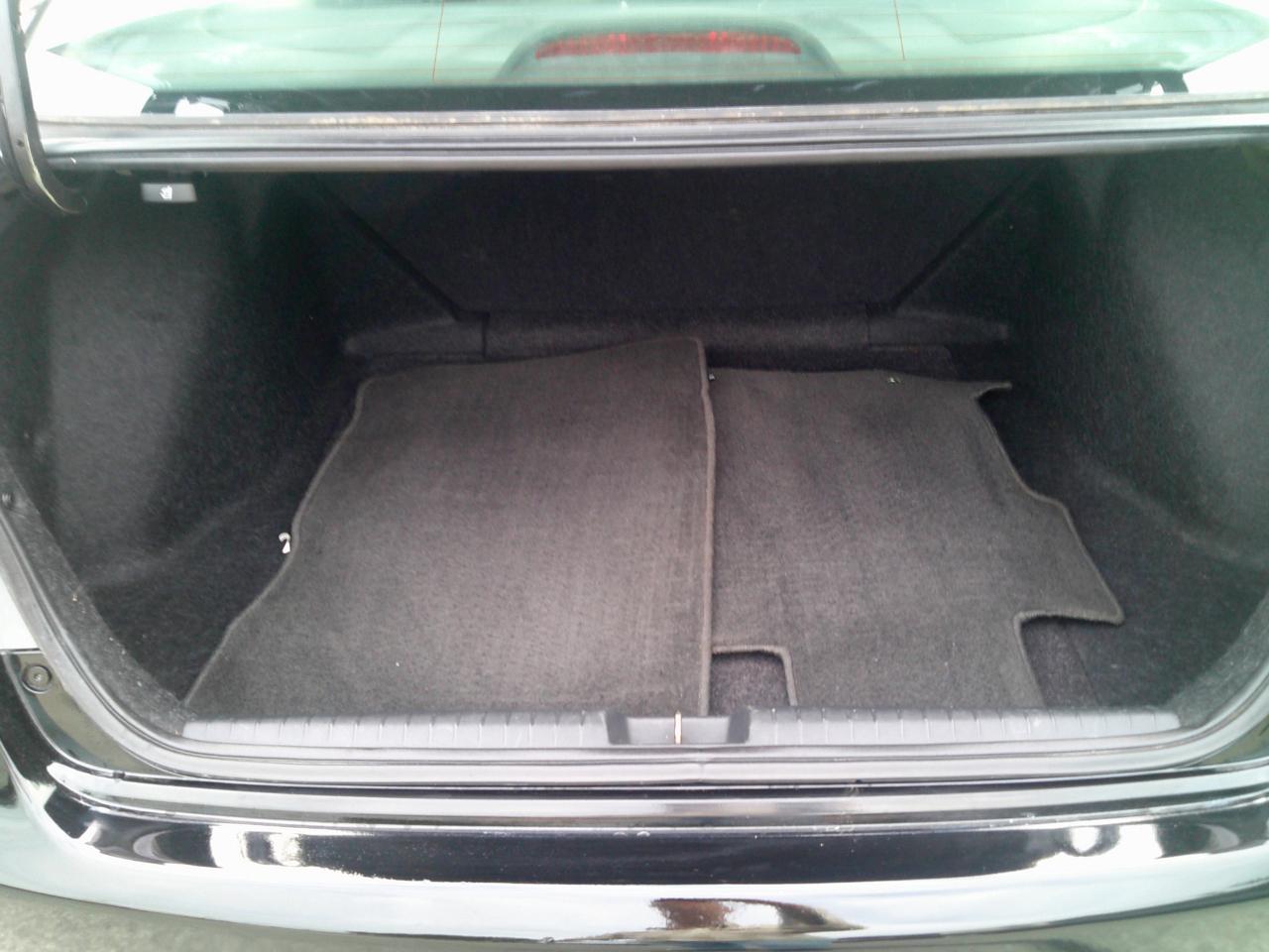 Honda Civic LX-S Sedan 5-Speed AT 2009