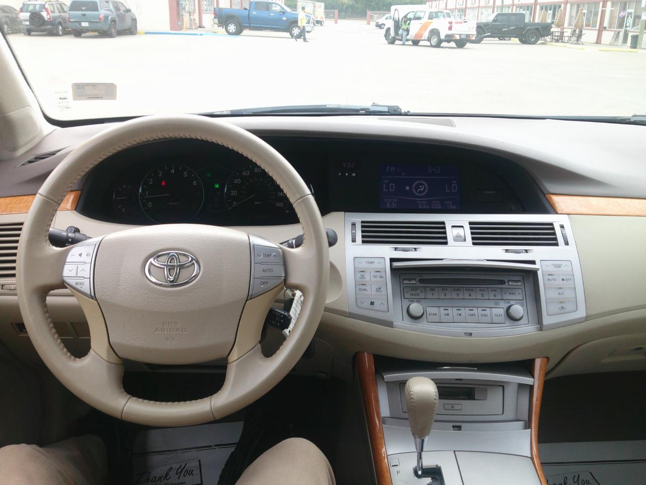 Toyota Avalon Limited 2006