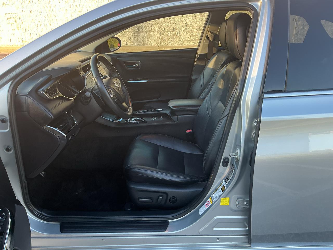 Toyota Avalon XLE 2016
