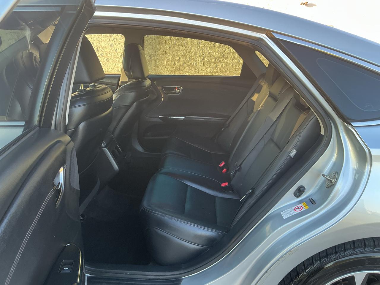 Toyota Avalon XLE 2016