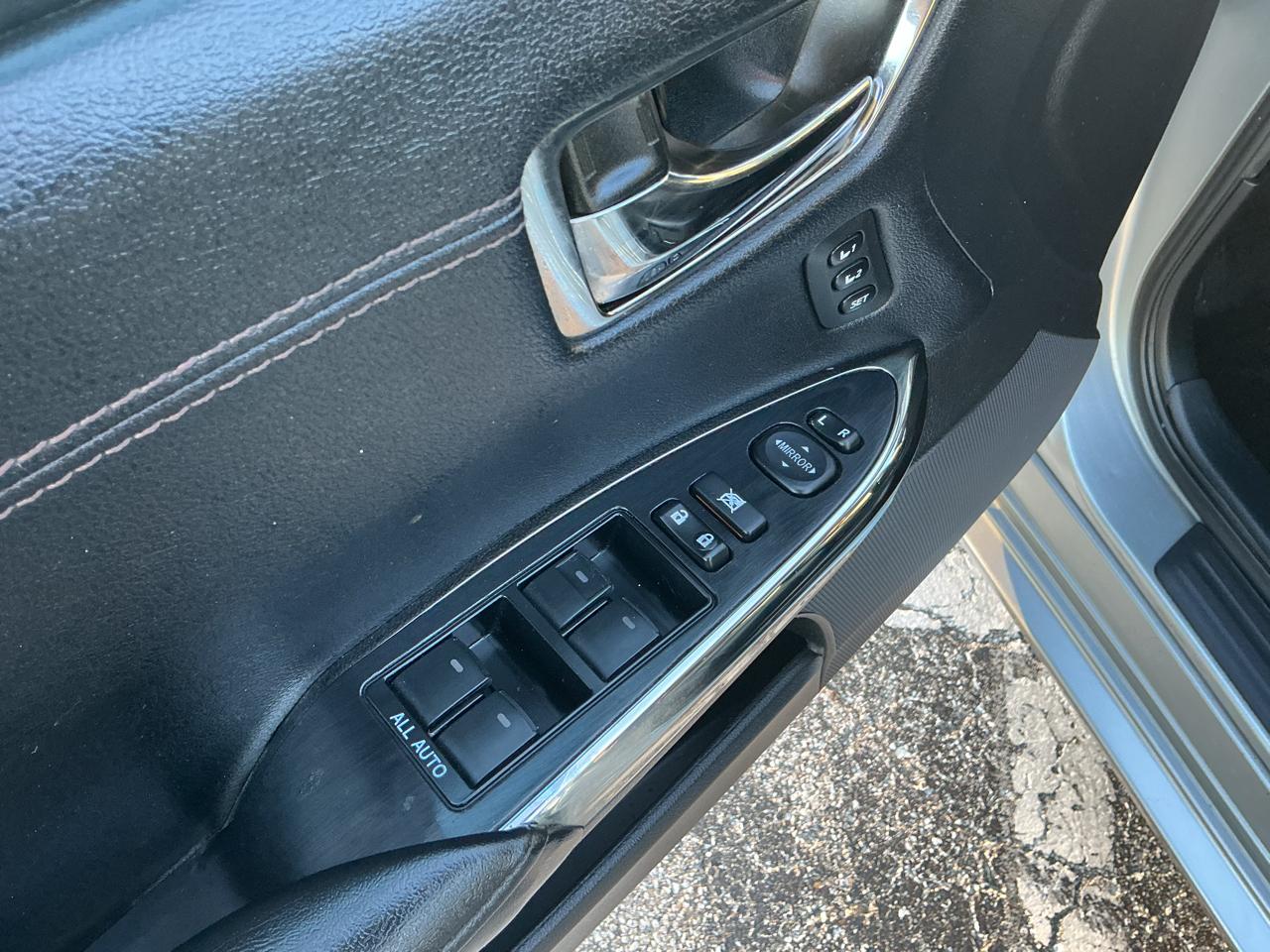 Toyota Avalon XLE 2016