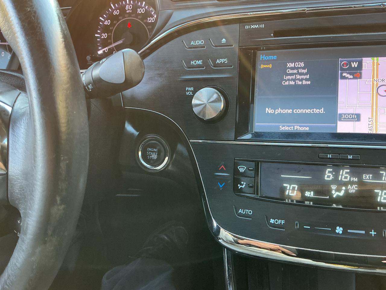 Toyota Avalon XLE 2016