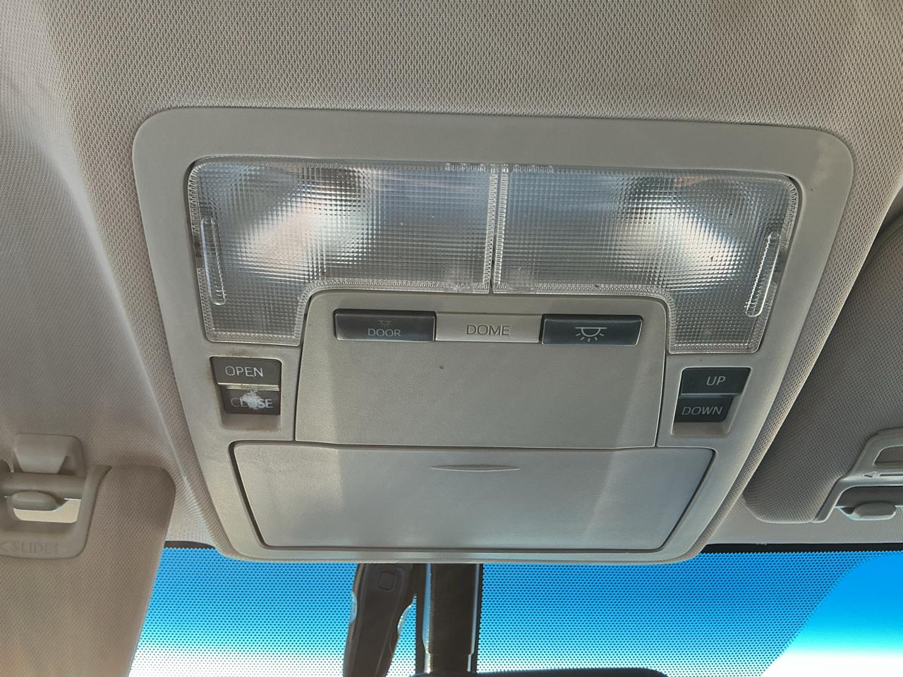 Toyota Avalon XLE 2016