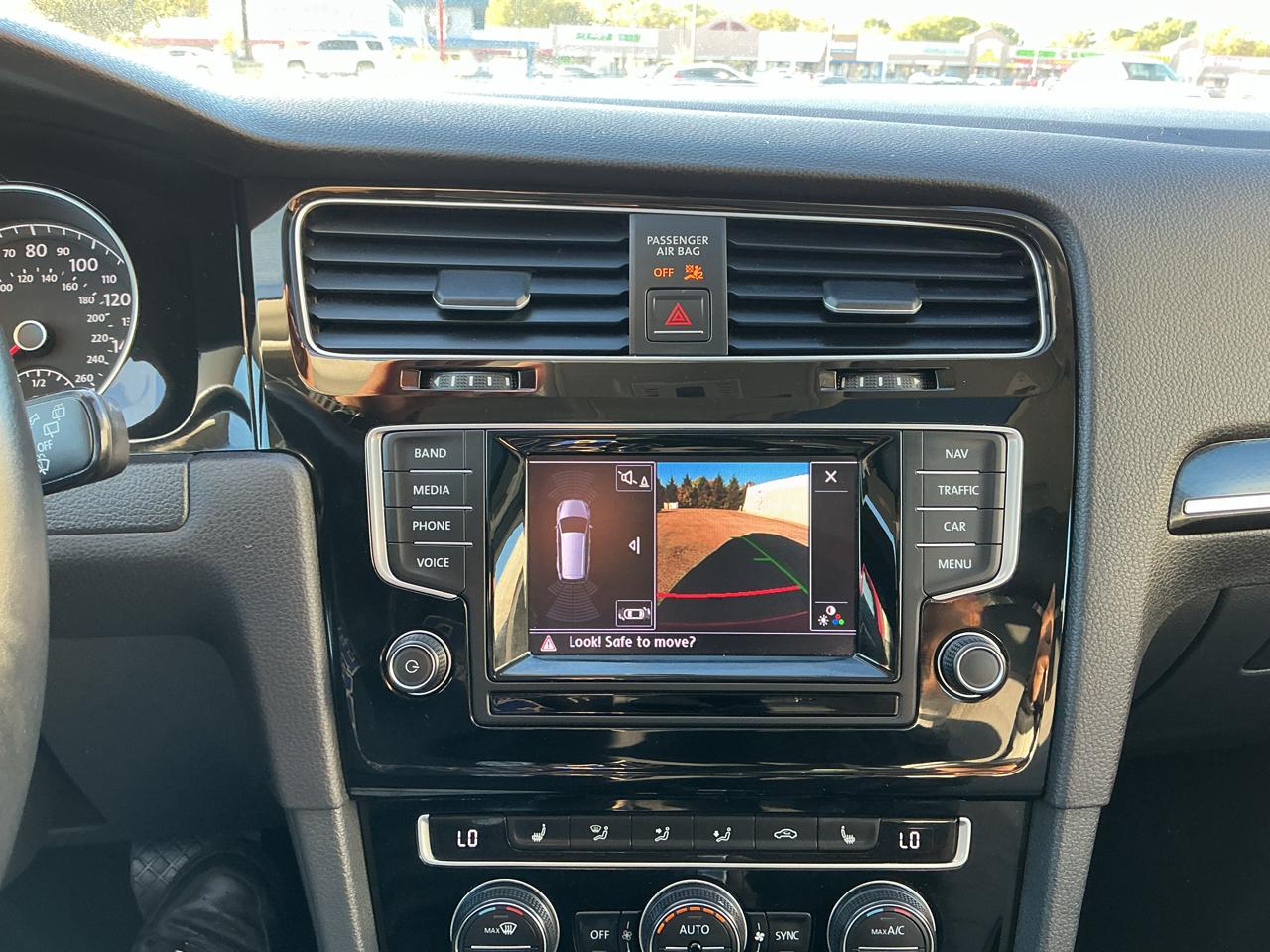 Volkswagen Golf SportWagen TDI S 6A 2015