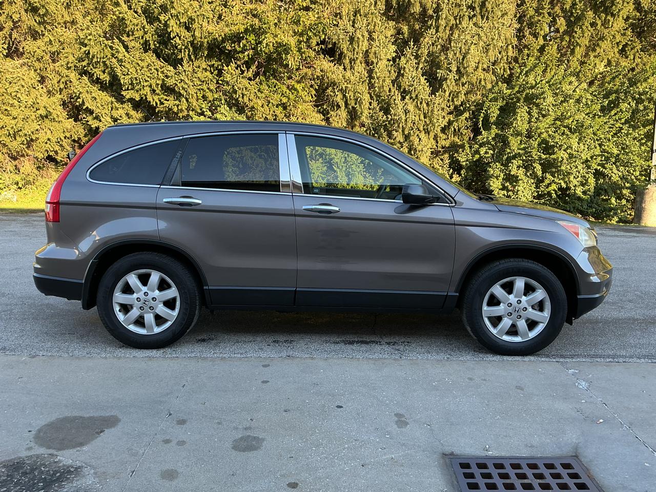 Honda CR-V SE 4WD 5-Speed AT 2011