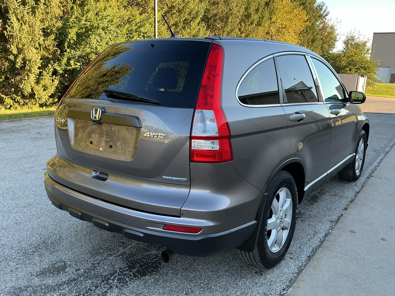 Honda CR-V SE 4WD 5-Speed AT 2011
