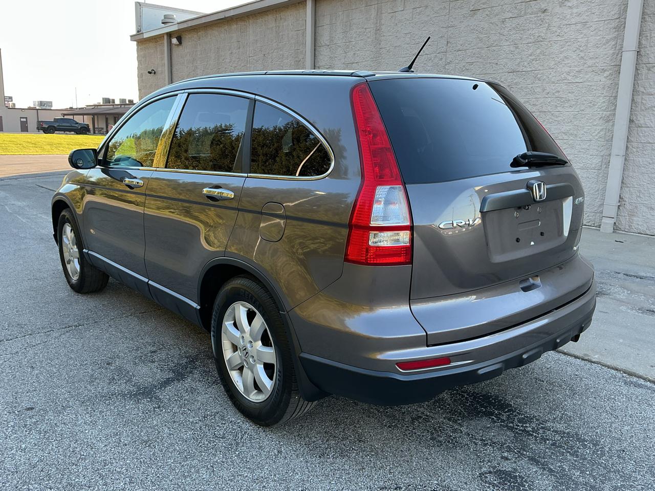 Honda CR-V SE 4WD 5-Speed AT 2011