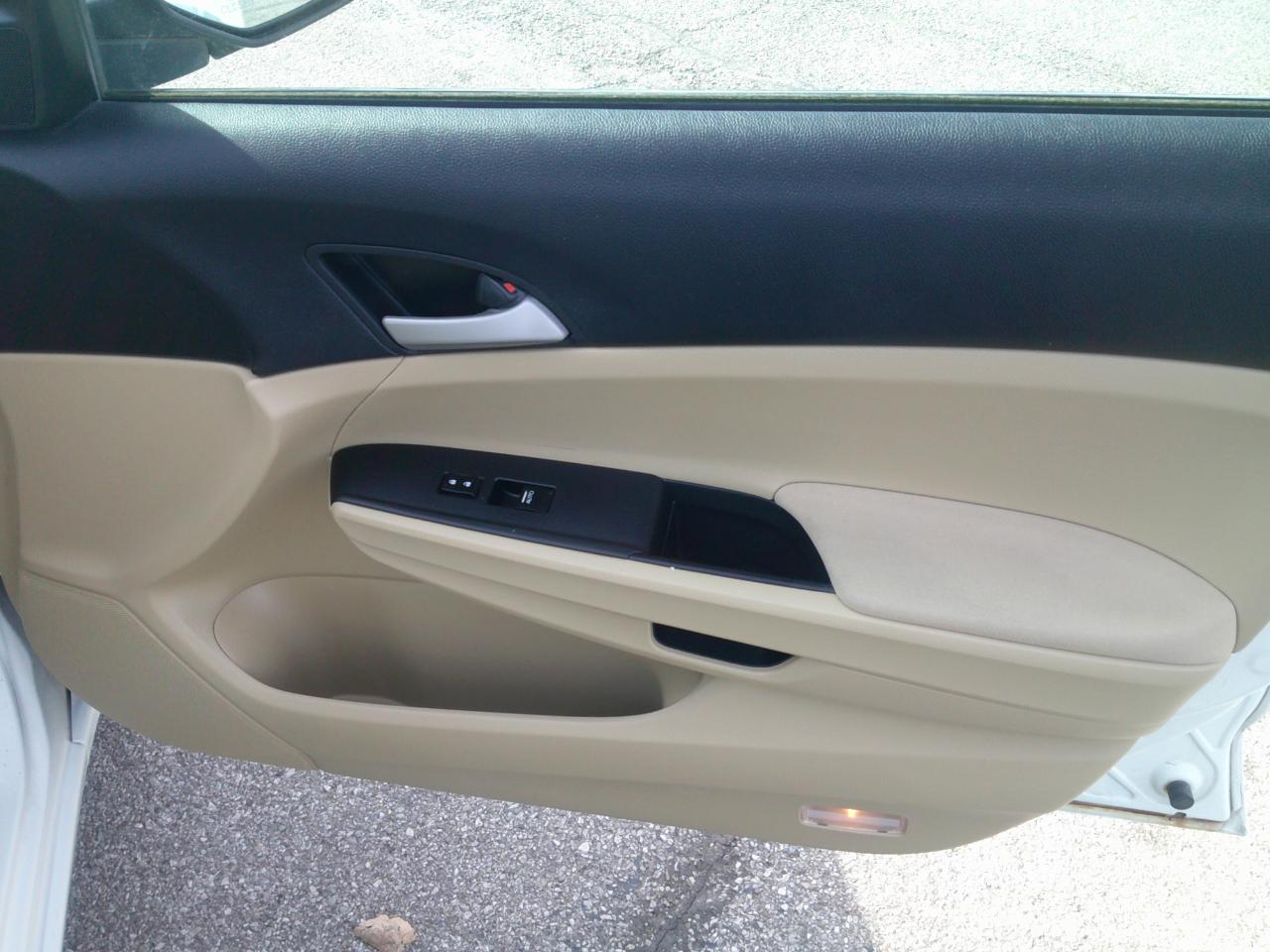 Honda Accord SE Sedan AT 2012