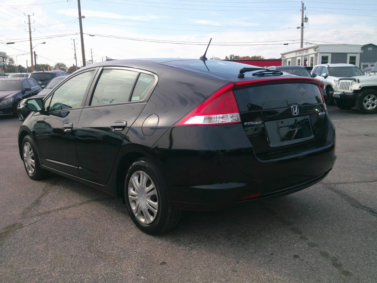 Honda Insight LX 2010