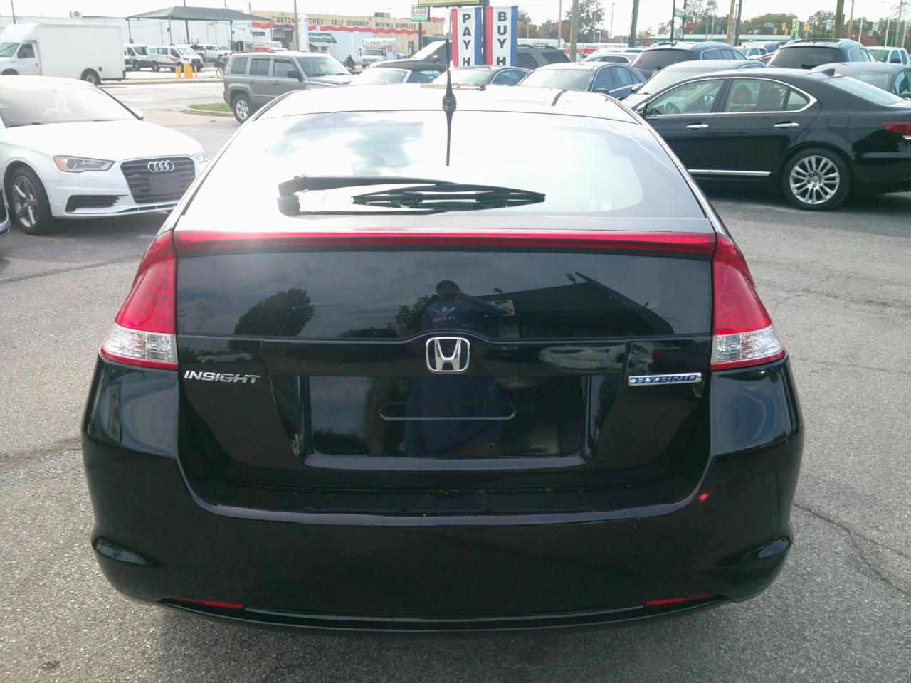 Honda Insight LX 2010