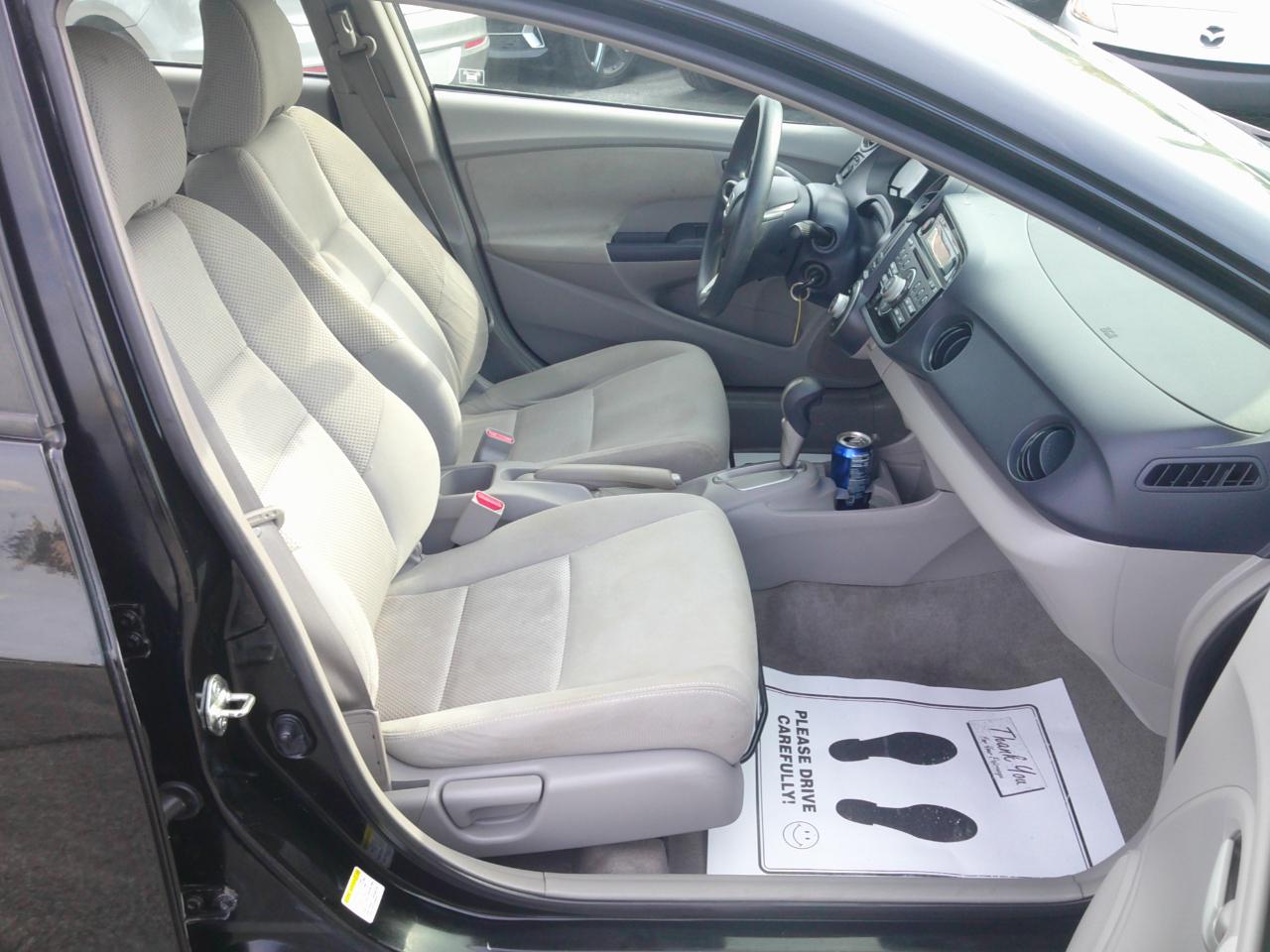 Honda Insight LX 2010
