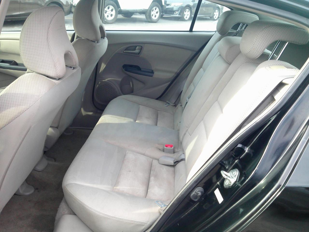 Honda Insight LX 2010