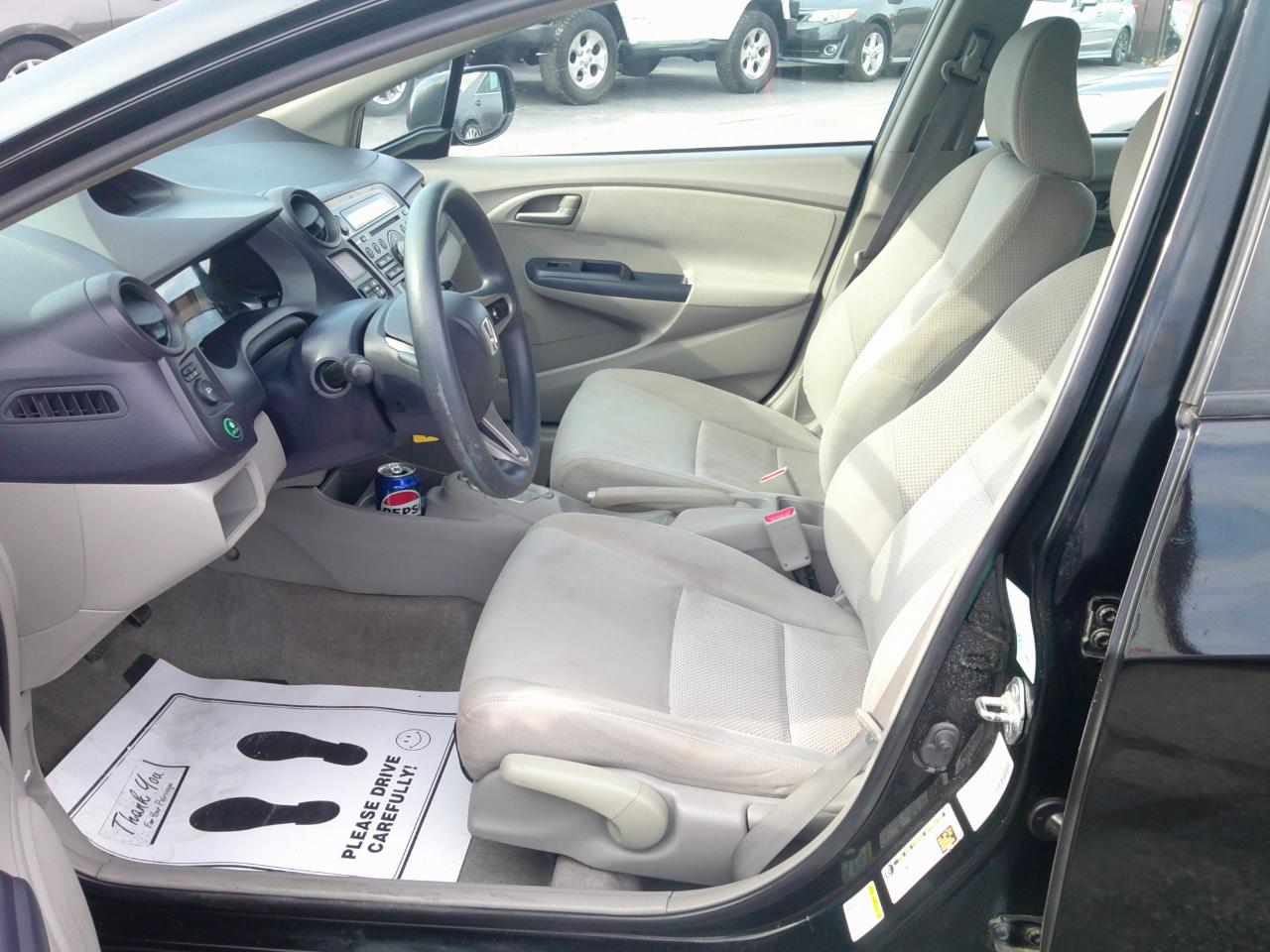 Honda Insight LX 2010