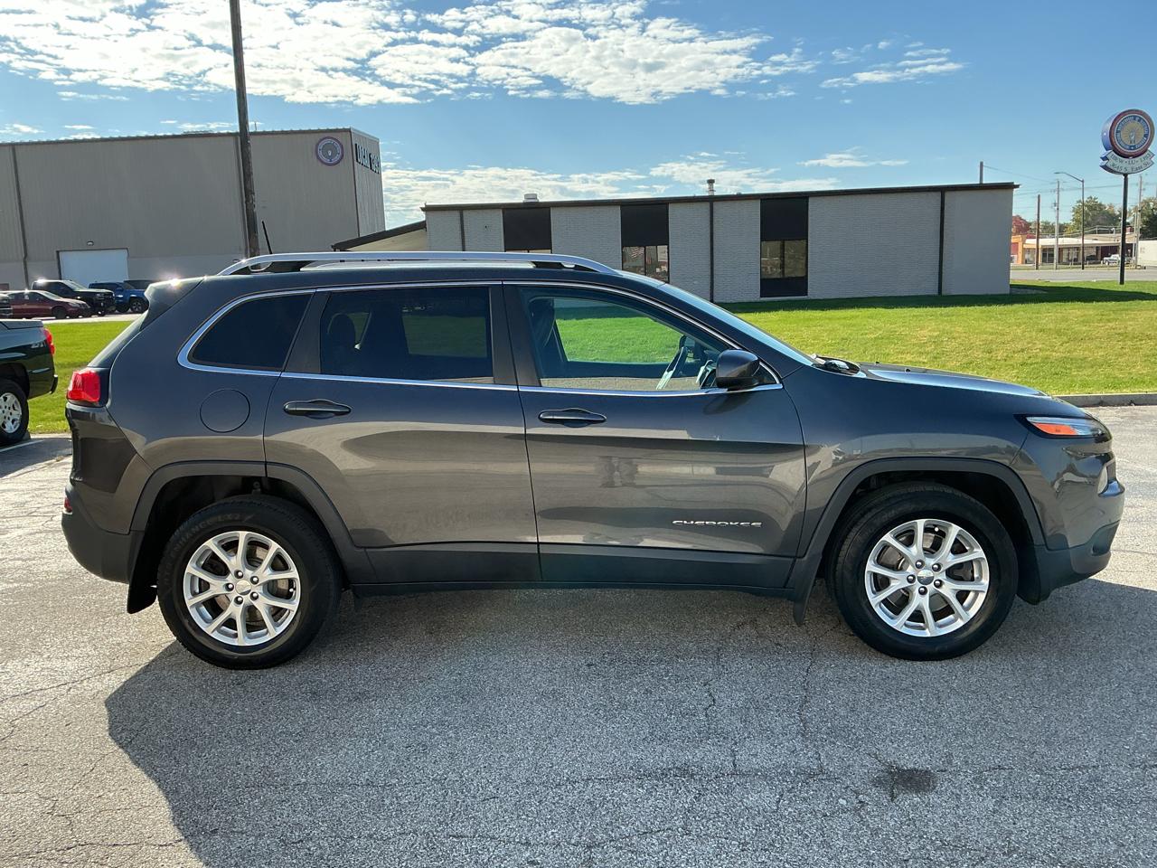 Jeep Cherokee Latitude 4WD 2017