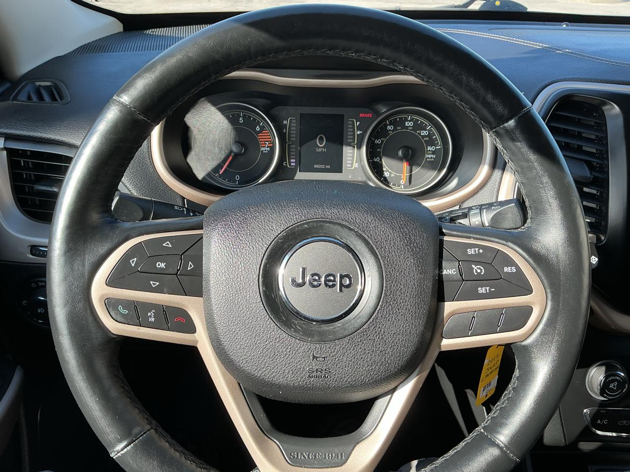 Jeep Cherokee Latitude 4WD 2017