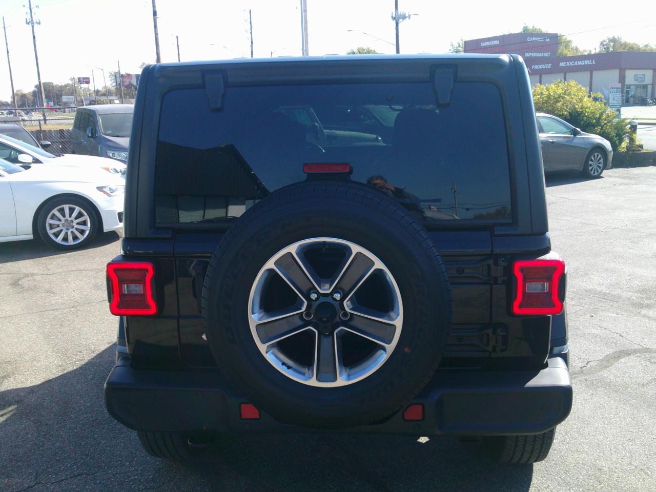 Jeep Wrangler Unlimited Sahara 2018