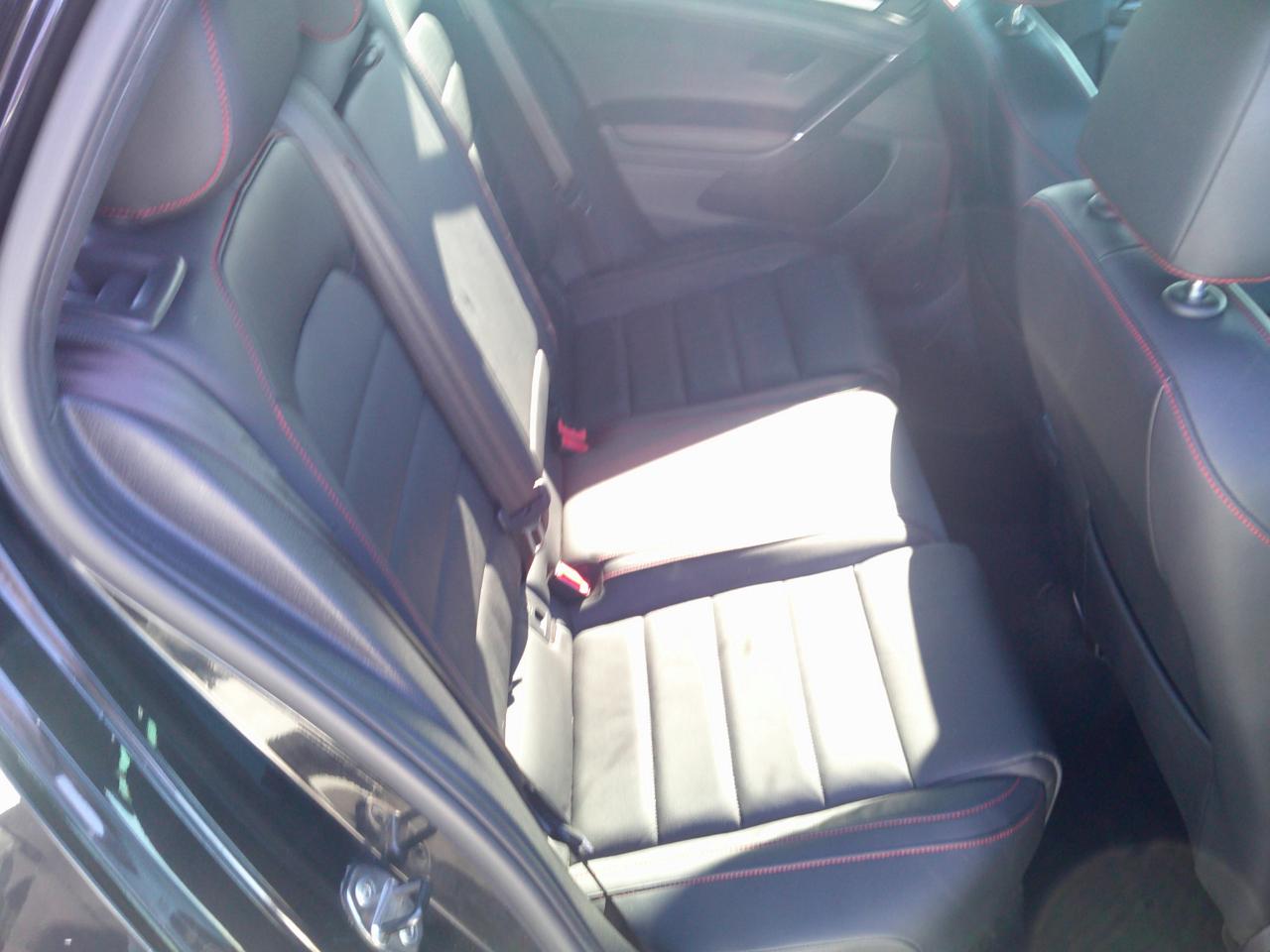 Volkswagen GTI Autobahn 6A 4-Door 2016