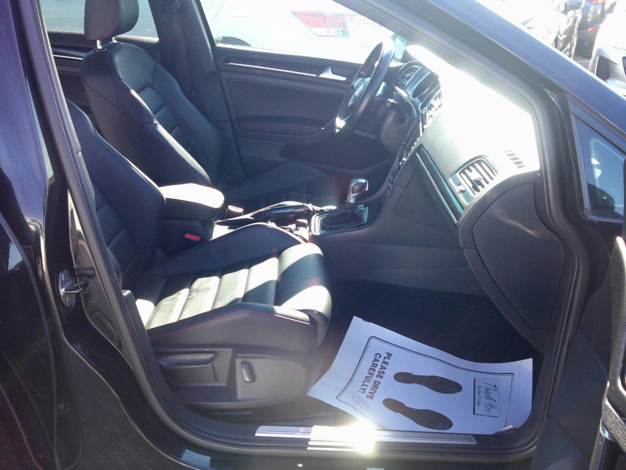 Volkswagen GTI Autobahn 6A 4-Door 2016