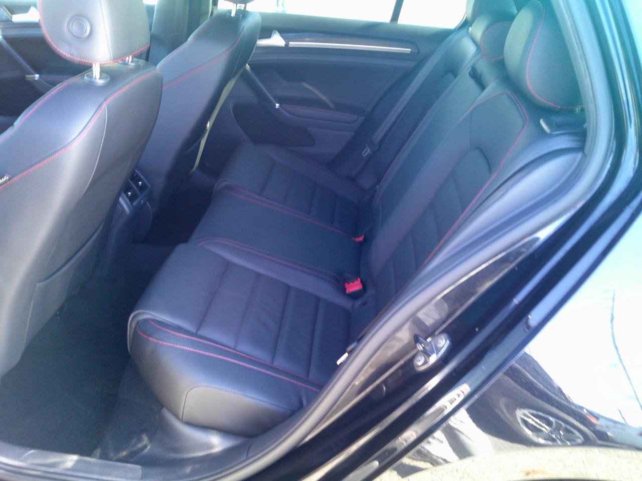 Volkswagen GTI Autobahn 6A 4-Door 2016