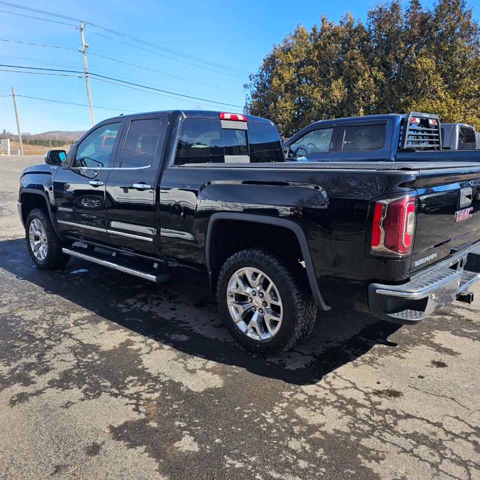 GMC Sierra 1500 4WD Double Cab 147" SLT 2017