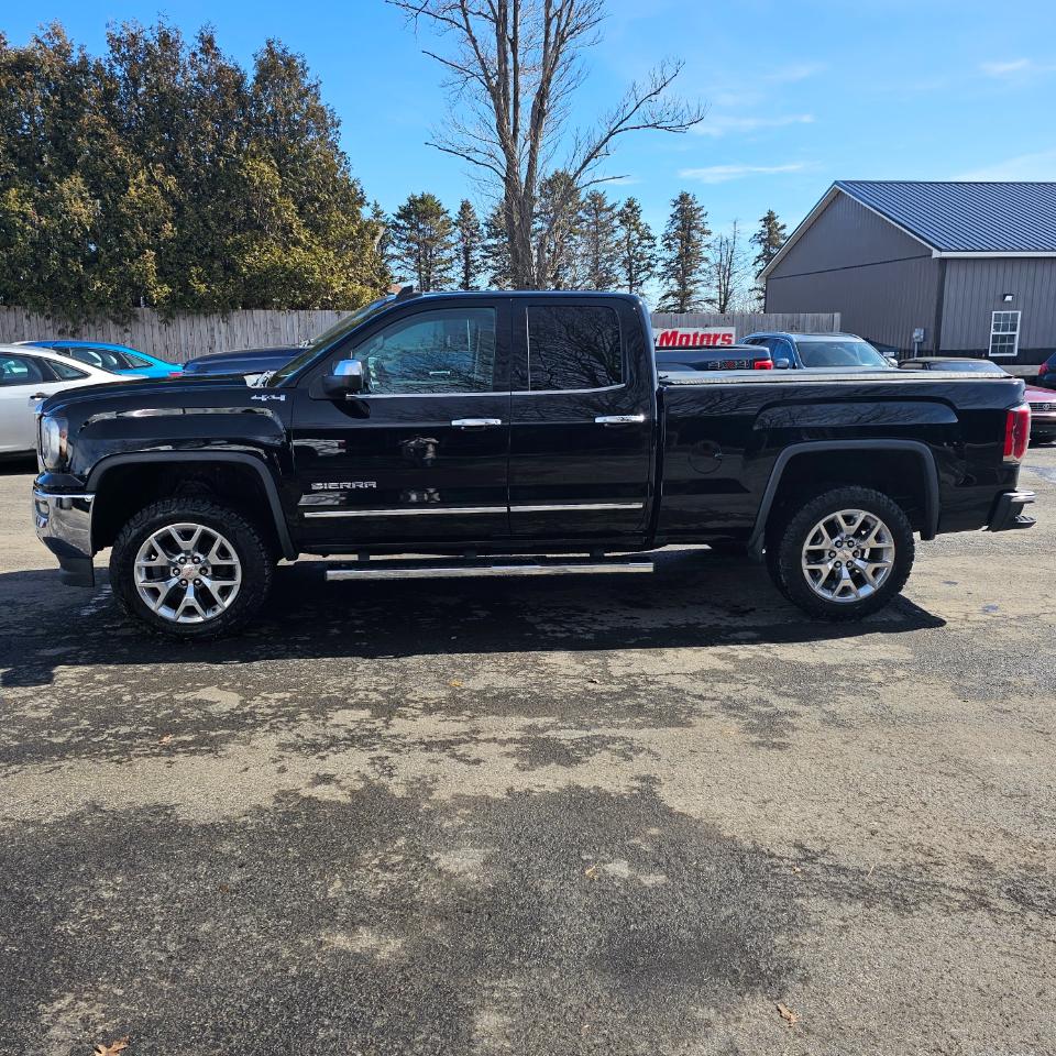 GMC Sierra 1500 4WD Double Cab 147" SLT 2017
