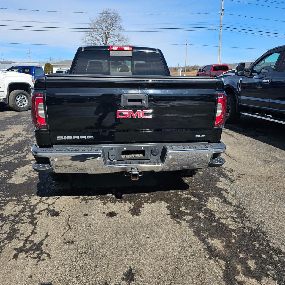 GMC Sierra 1500 4WD Double Cab 147" SLT 2017