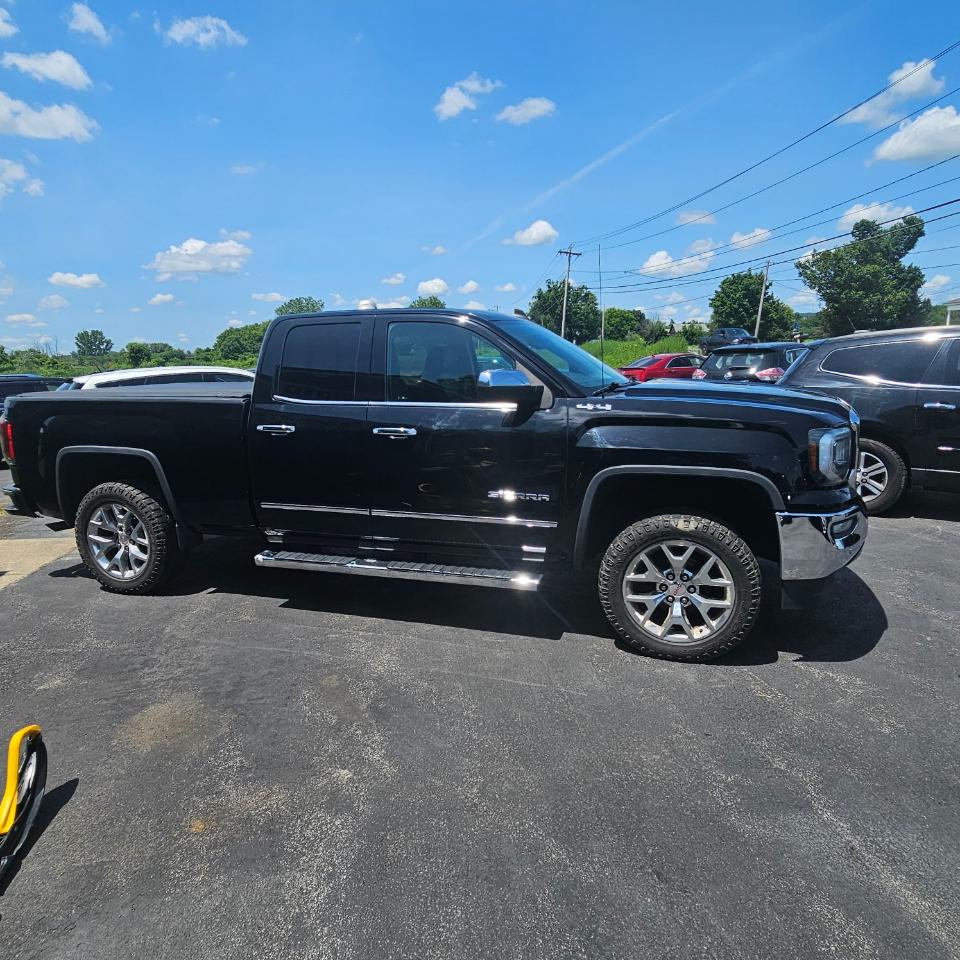 GMC Sierra 1500 4WD Double Cab 147" SLT 2017