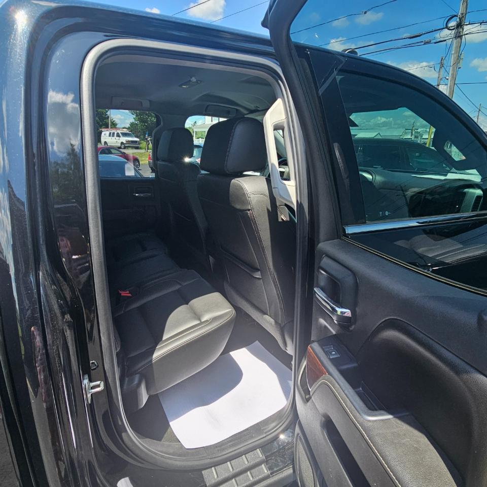 GMC Sierra 1500 4WD Double Cab 147" SLT 2017