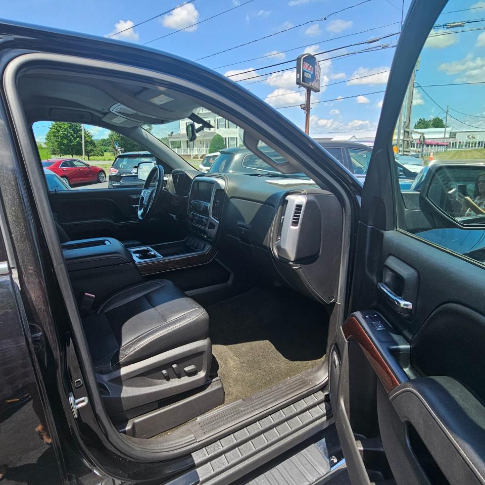 GMC Sierra 1500 4WD Double Cab 147" SLT 2017