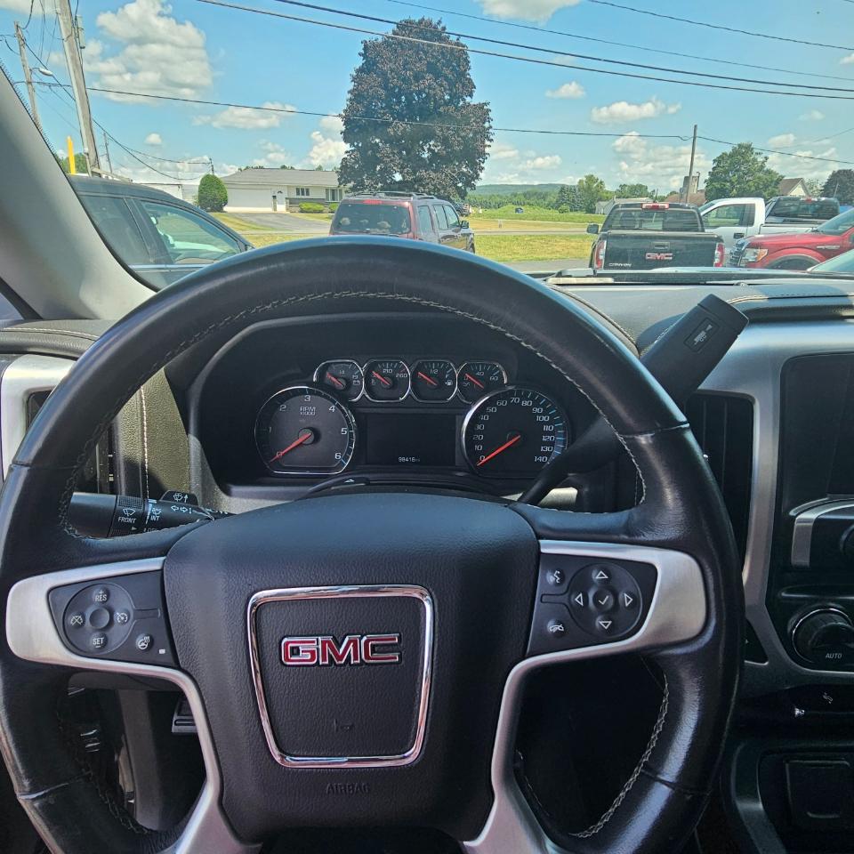 GMC Sierra 1500 4WD Double Cab 147" SLT 2017