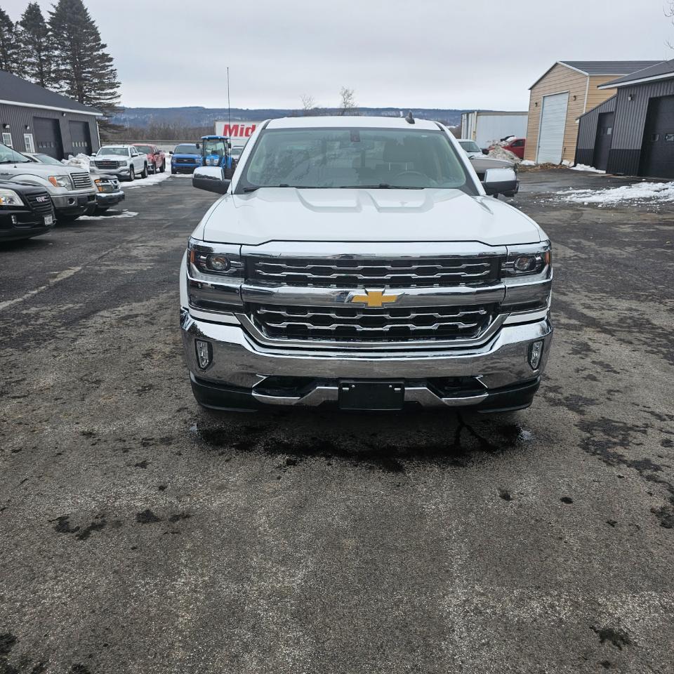 Chevrolet Silverado 1500 4WD Crew Cab 143.5" LTZ 2018