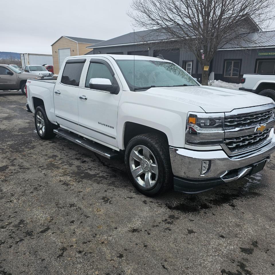 Chevrolet Silverado 1500 4WD Crew Cab 143.5" LTZ 2018
