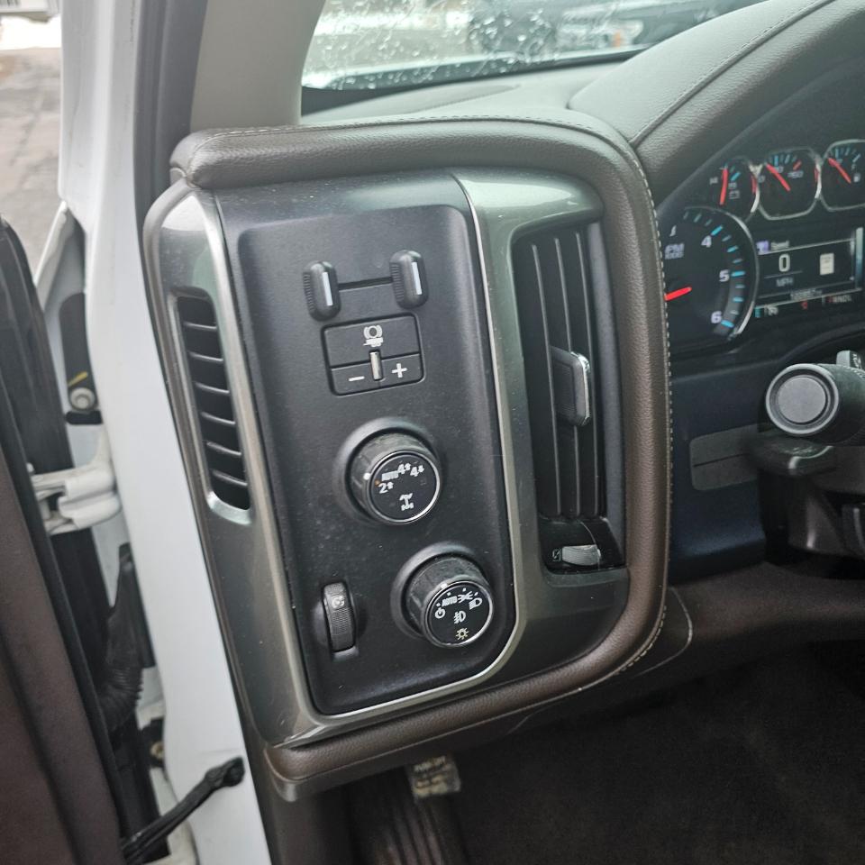 Chevrolet Silverado 1500 4WD Crew Cab 143.5" LTZ 2018