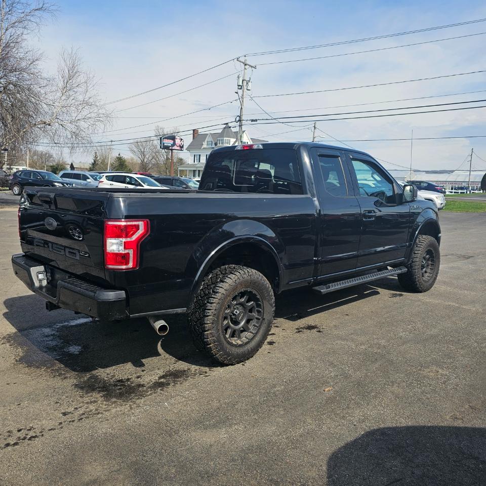 Ford F-150 4WD SuperCab 133" XLT 2018