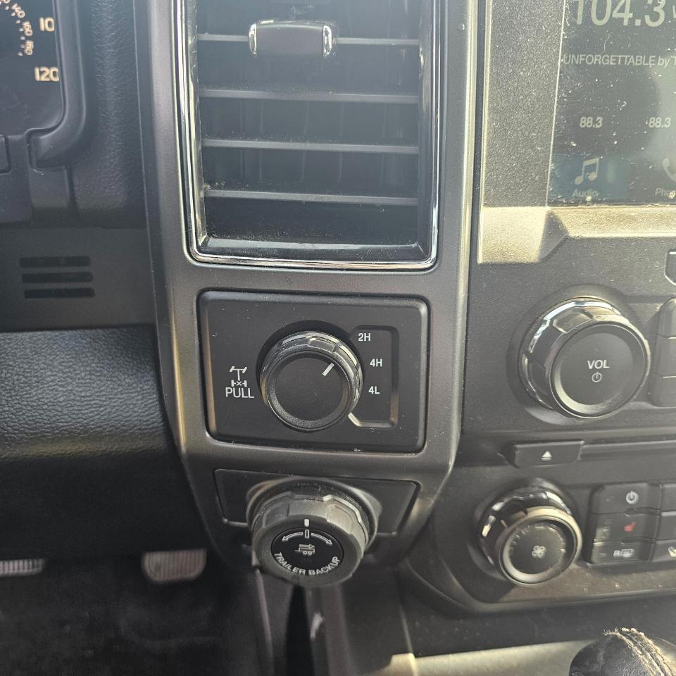 Ford F-150 4WD SuperCab 133" XLT 2018