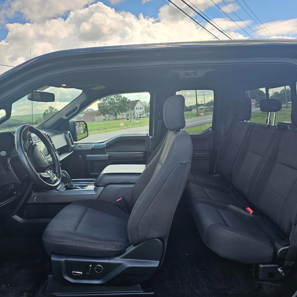 Ford F-150 4WD SuperCab 133" XLT 2018