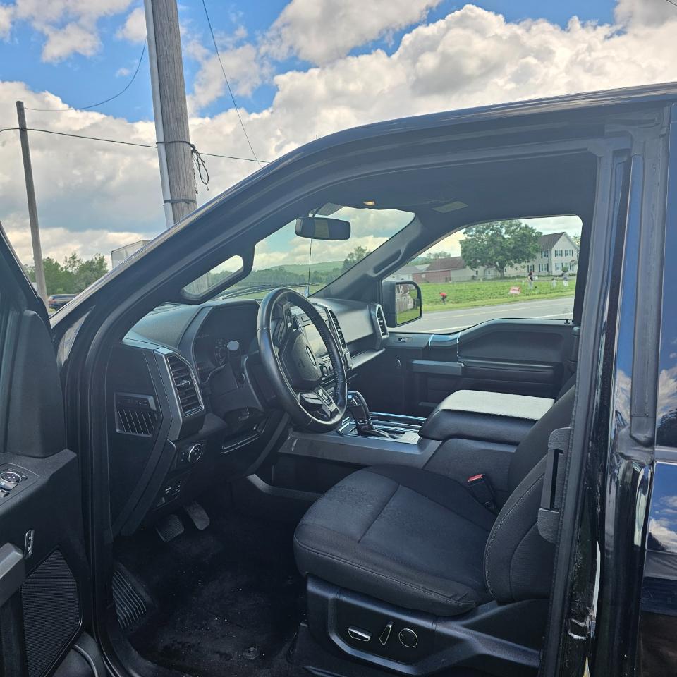 Ford F-150 4WD SuperCab 133" XLT 2018