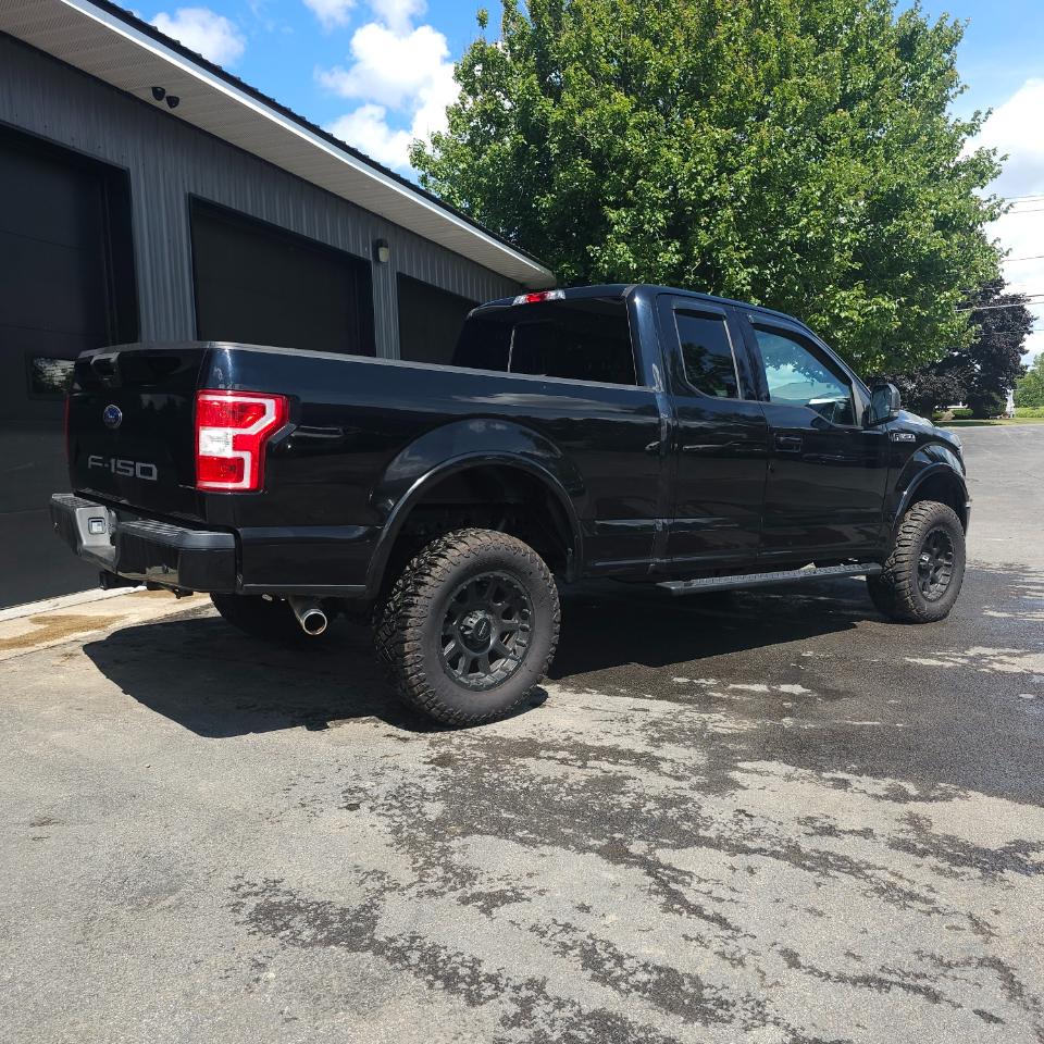 Ford F-150 4WD SuperCab 133" XLT 2018