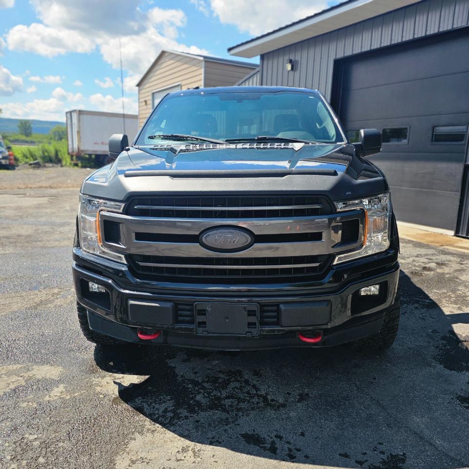 Ford F-150 4WD SuperCab 133" XLT 2018