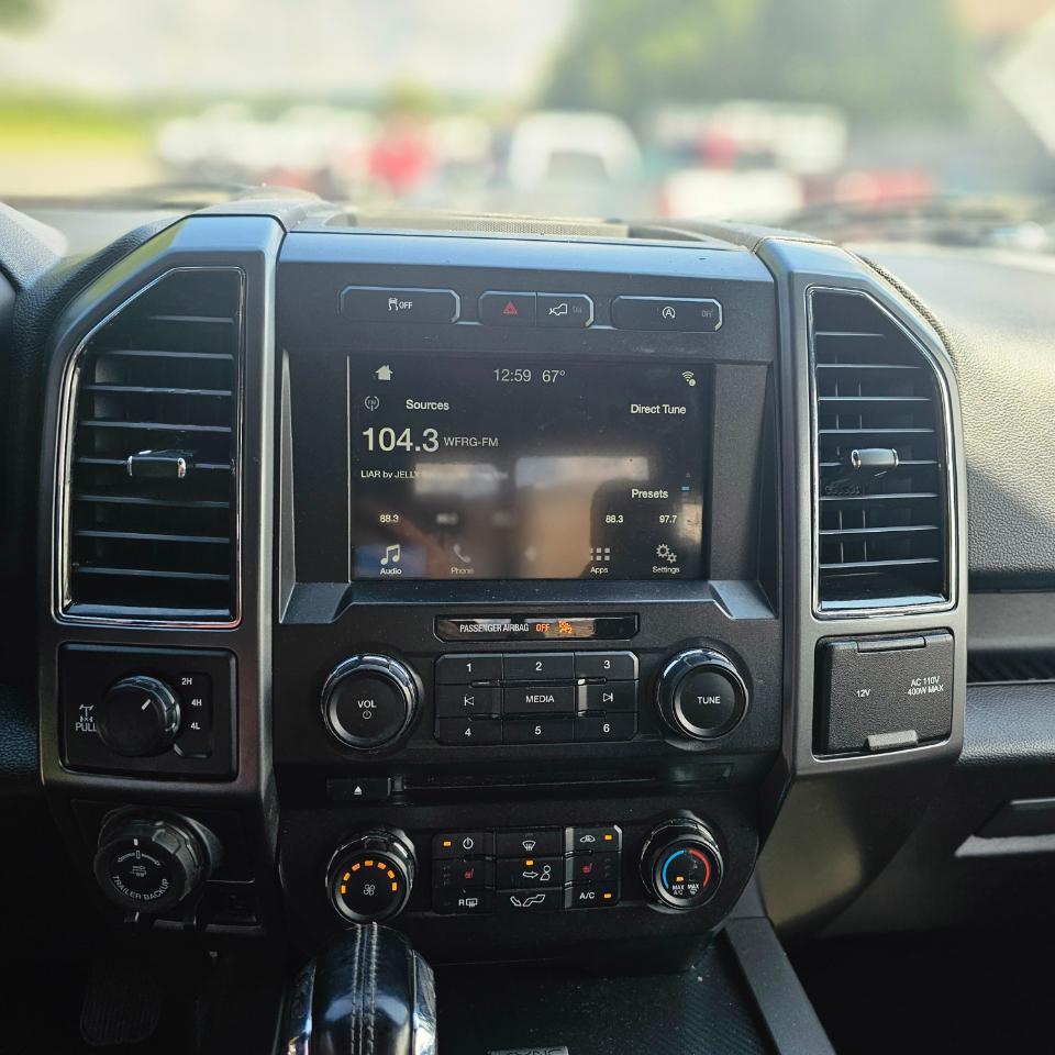 Ford F-150 4WD SuperCab 133" XLT 2018
