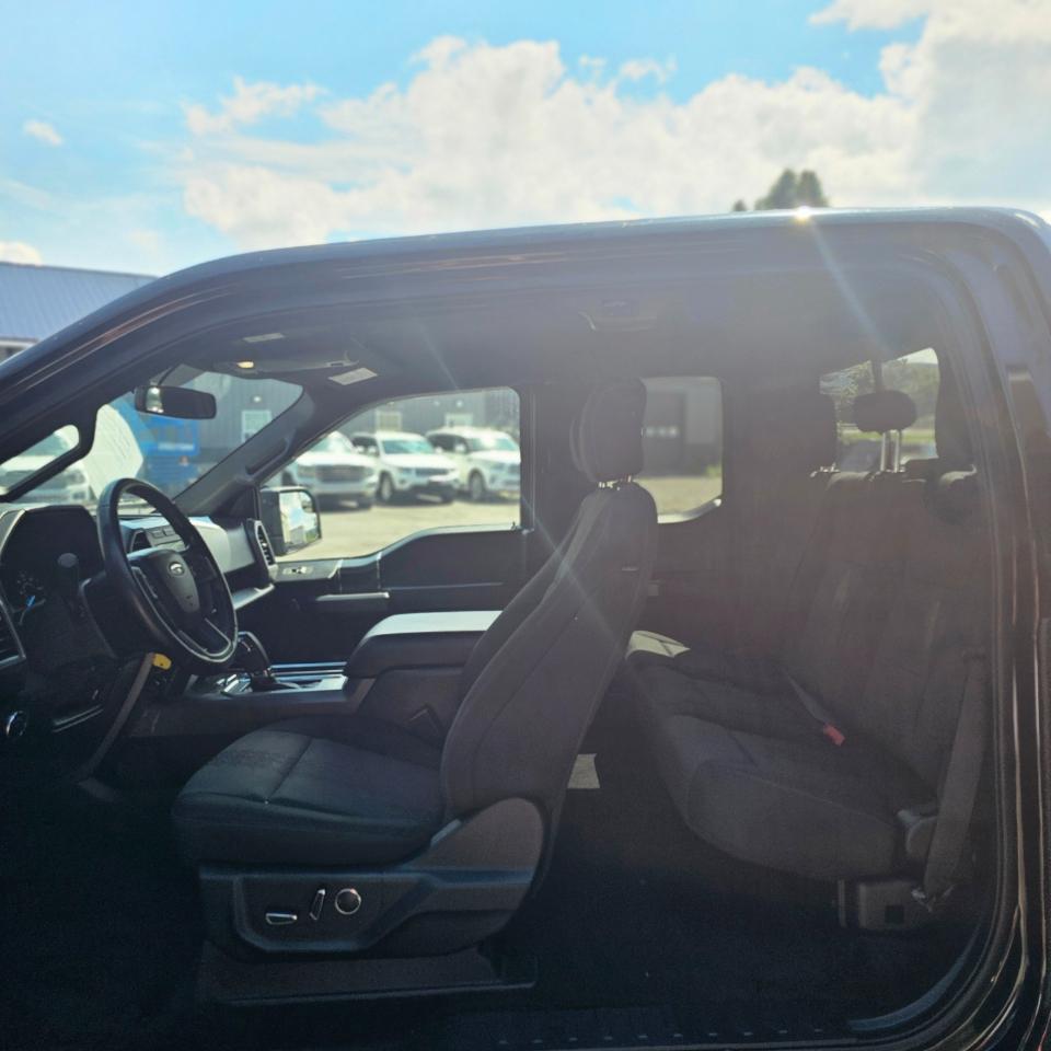 Ford F-150 4WD SuperCab 133" XLT 2018